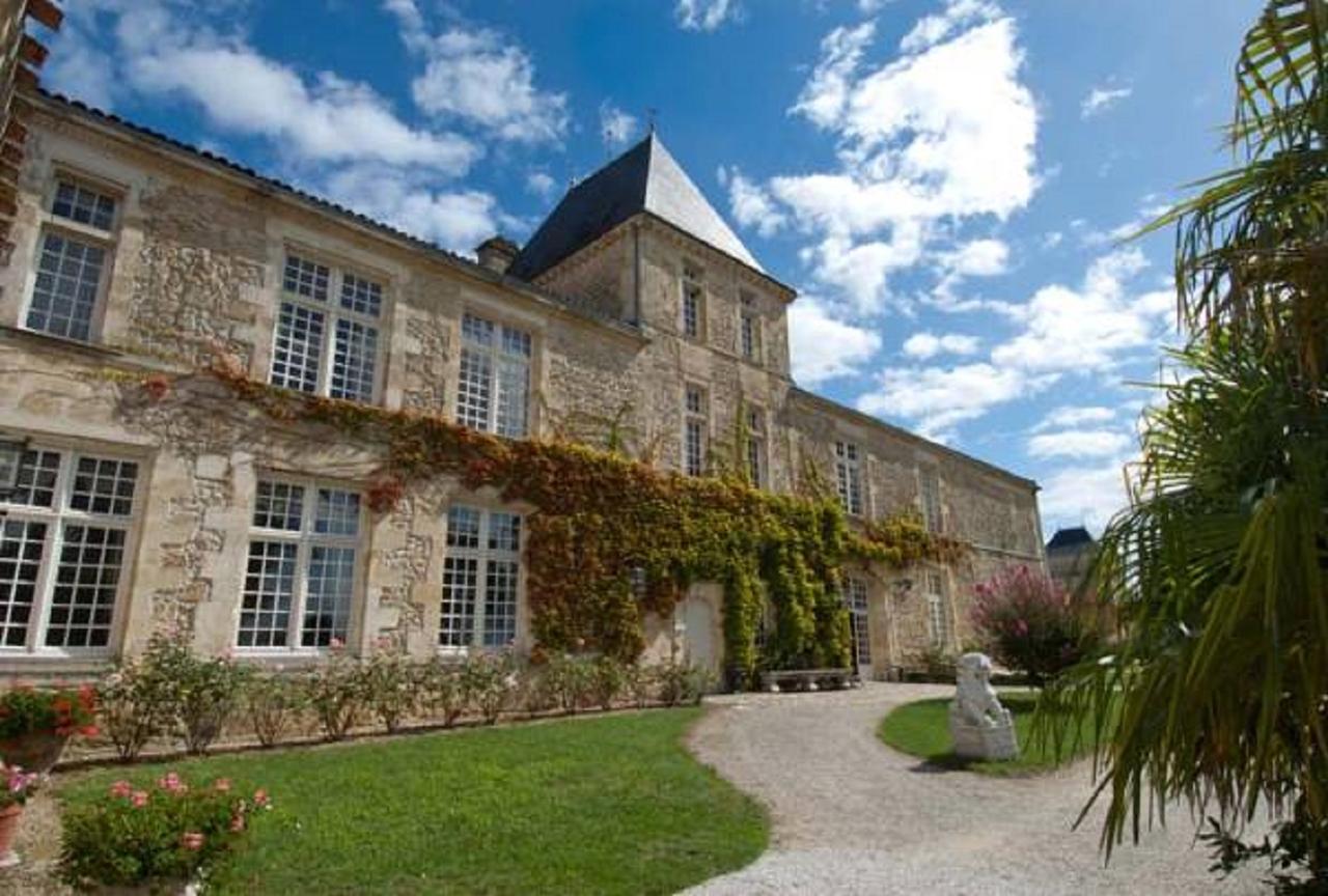 Château de la Ligne Lignan-de-Bordeaux Exterior foto