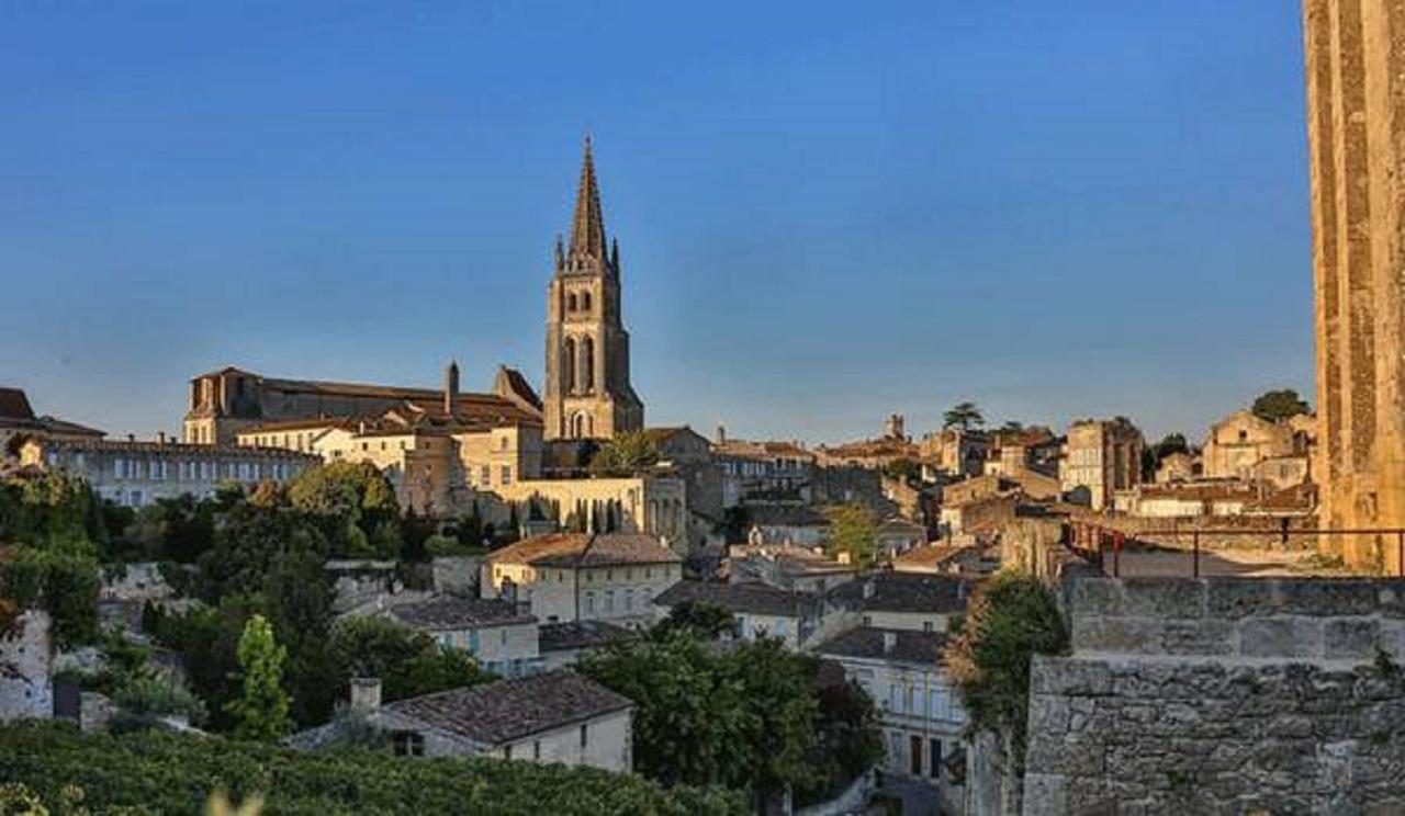 Château de la Ligne Lignan-de-Bordeaux Exterior foto